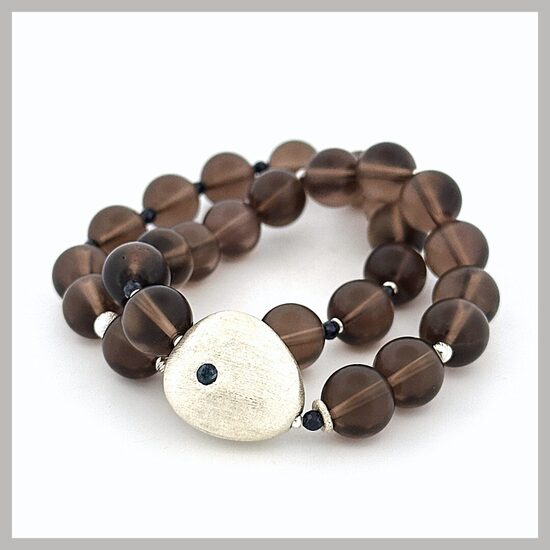 SAFĪRS DIMANTS KVARCS